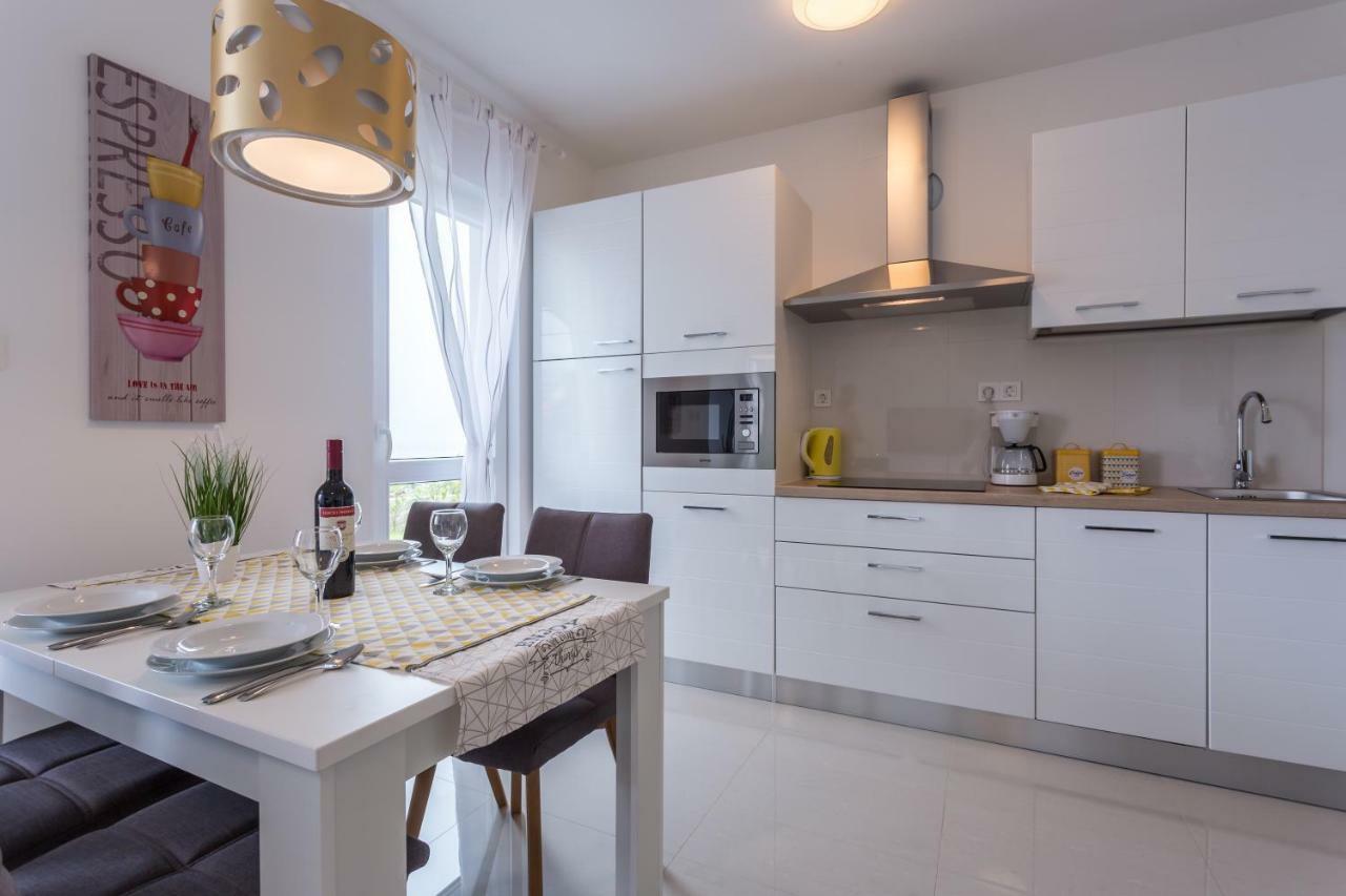 Apartment Elegance Krk Town Zewnętrze zdjęcie